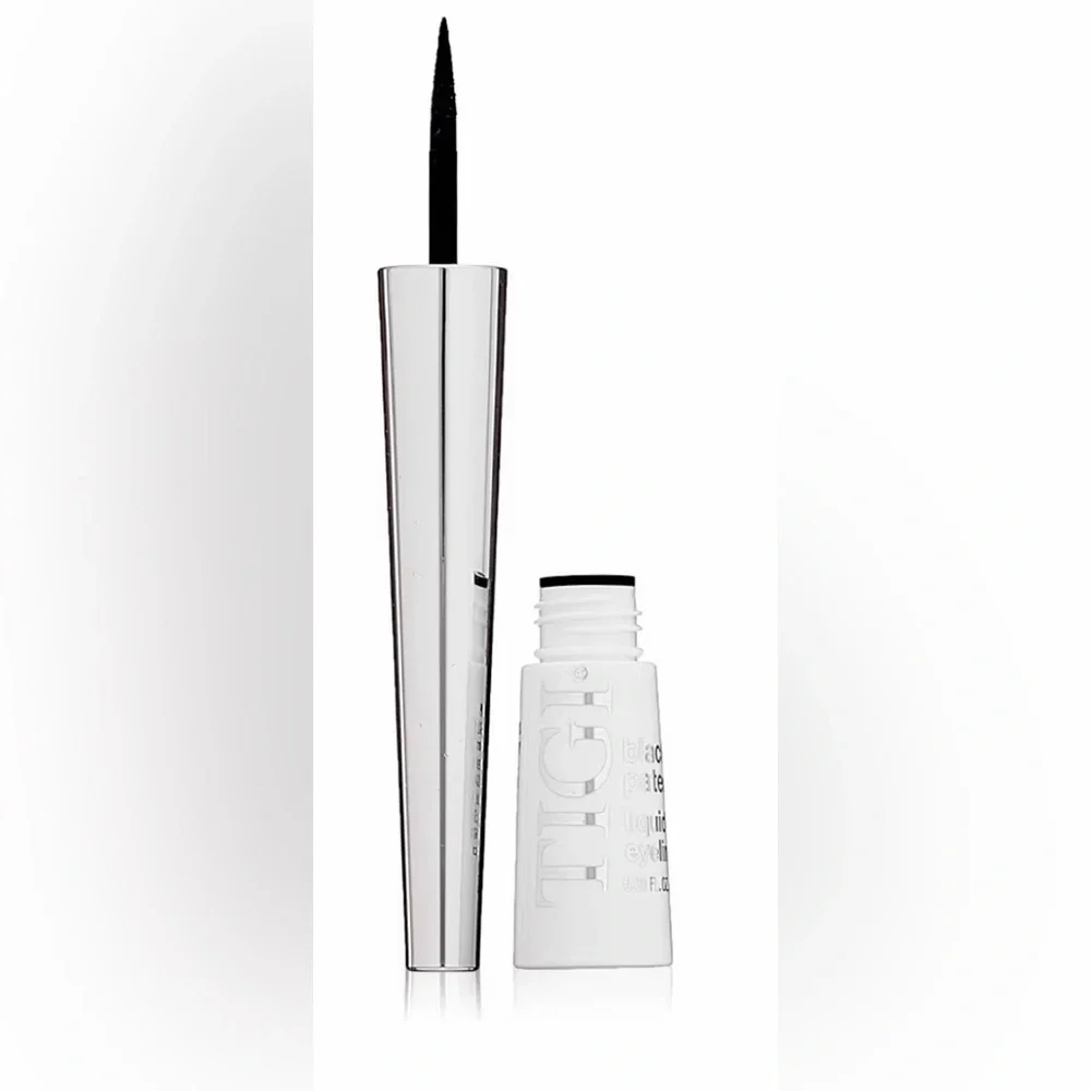 TIGI Liquid Eyeliner Pen in Black